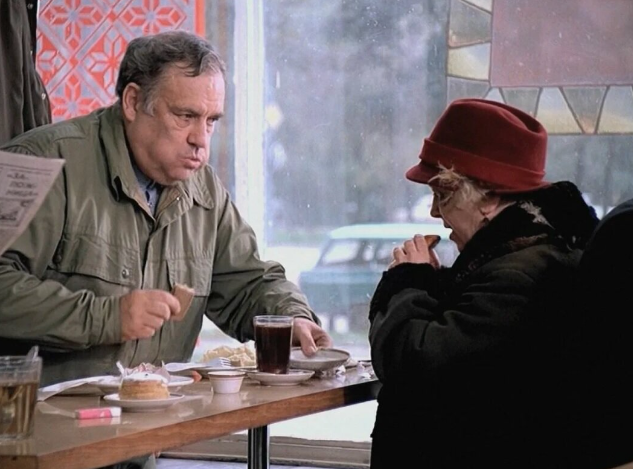 «Всё пропитано дешевым западным зельем»: в каких условиях Рязанов снимал «Небеса обетованные»