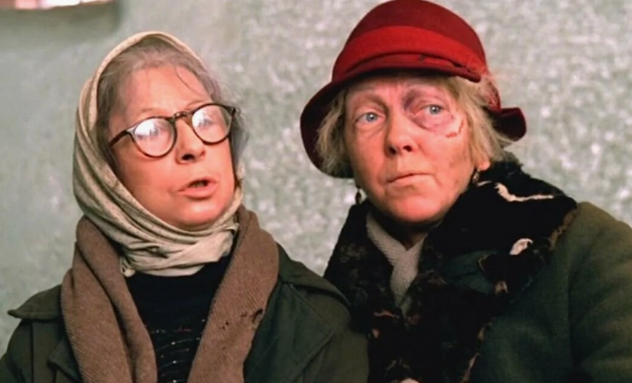 «Всё пропитано дешевым западным зельем»: в каких условиях Рязанов снимал «Небеса обетованные»