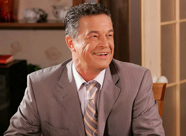 Недоплатили: Ивар Калныньш пожаловался на огромные советские гонорары Есть такая тенденция сегодня – если кто-то из актеров уезжает из страны, то начи