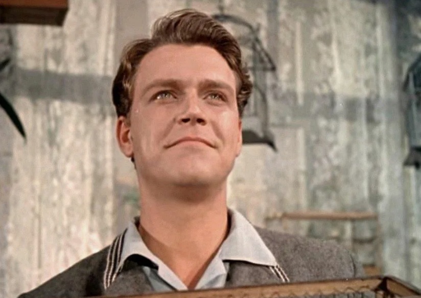 Всеволод Ларионов: отрицательный герой, «цеплявший» зрителя