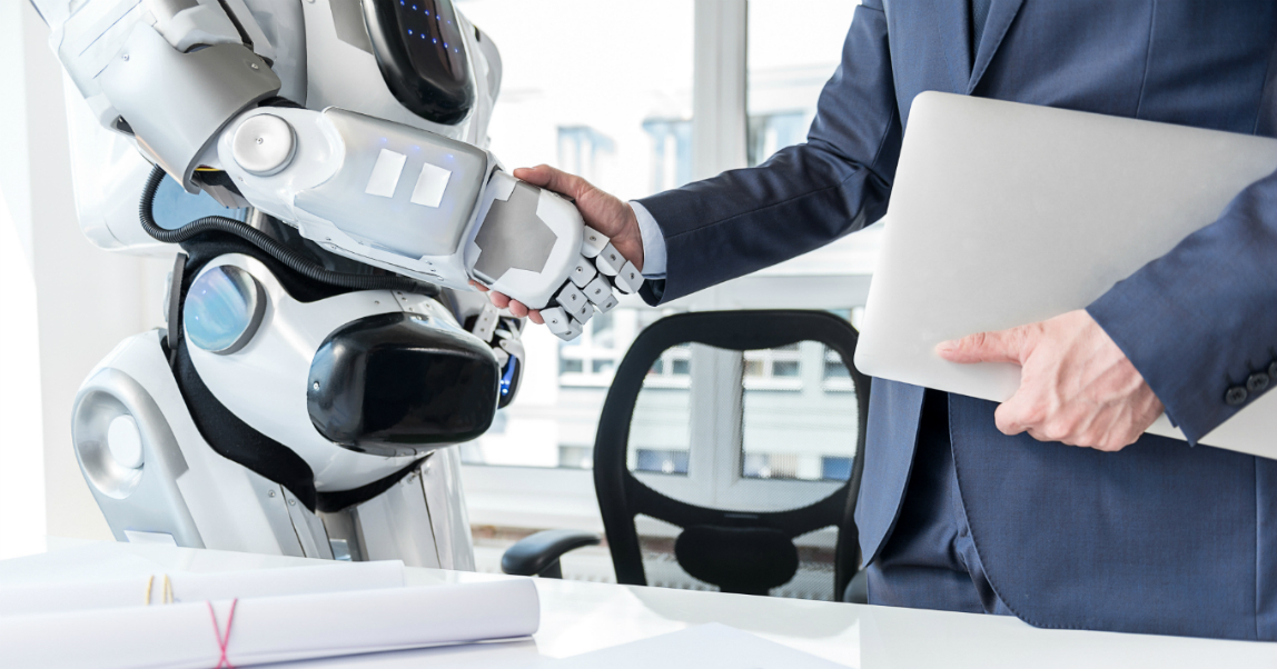 Автоматизация vs Человеческий Труд: Кто Победит?