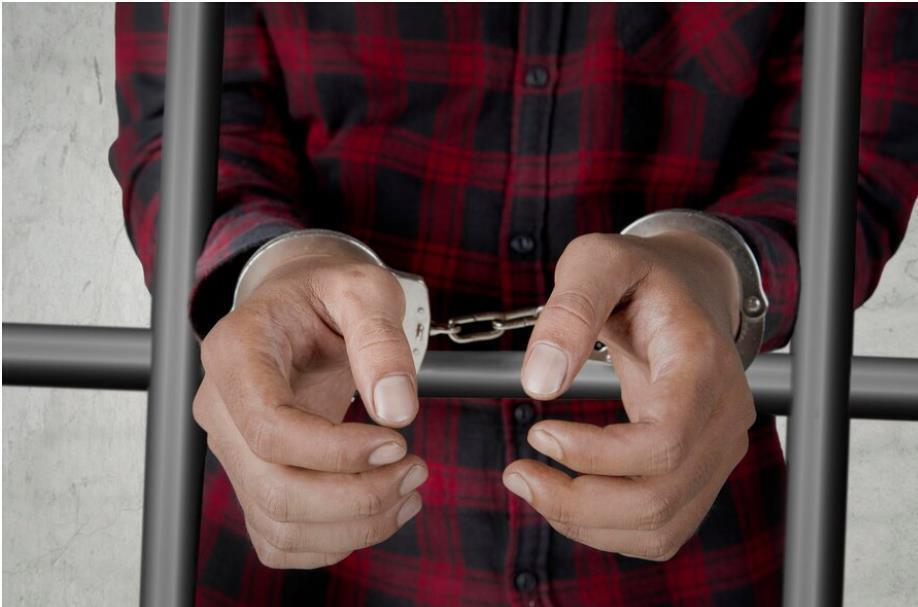 У администрации Президента РФ задержан пенсионер с автоматом