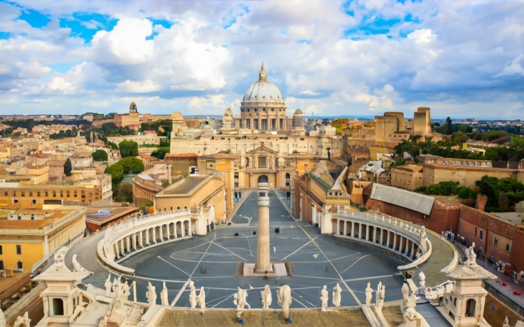 Ватикан: самая маленькая страна в мире с огромным влиянием