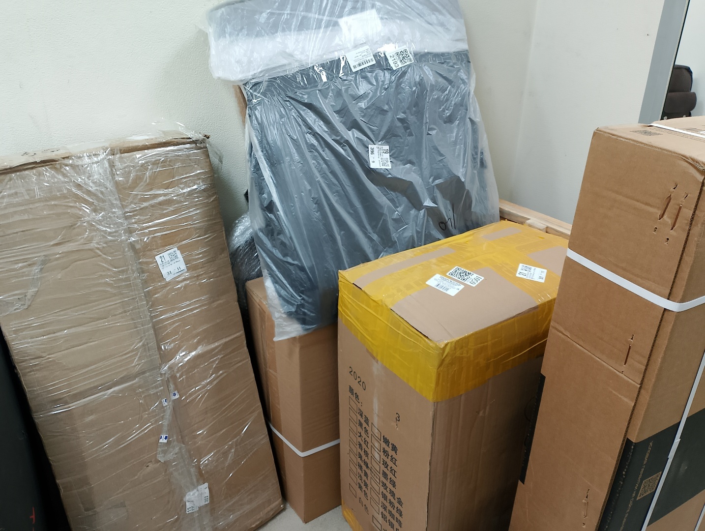 Крик души сотрудника ВПЗ: работники склада Wildberries совсем обнаглели: отправляют бракованный товар, заранее зная о его ненадлежащем состоянии!