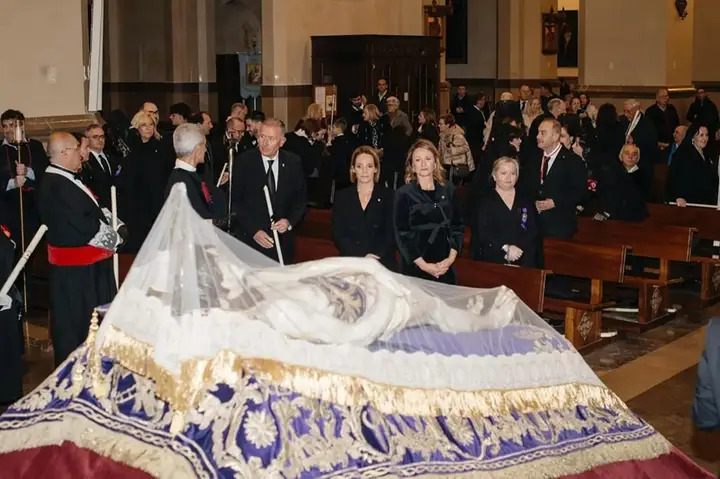 Празднование Страстной Недели в Испании, в городе Кастельон де Ла Плана: Страстная Пятница и Пасхальное Воскресенье