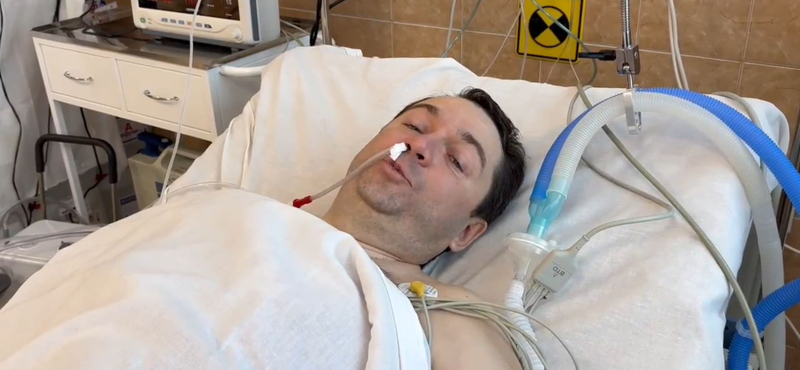 Мужчина напал с ножом на губернатора Мурманска.