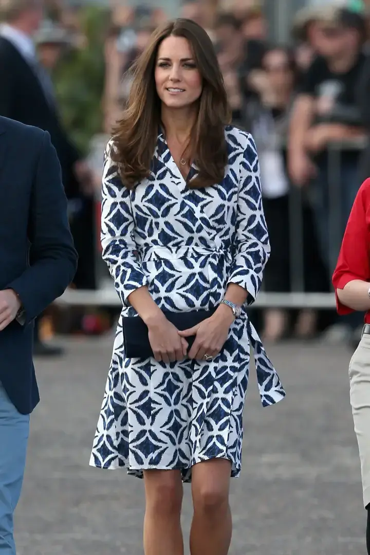 Что случилось с платьем с запахом?