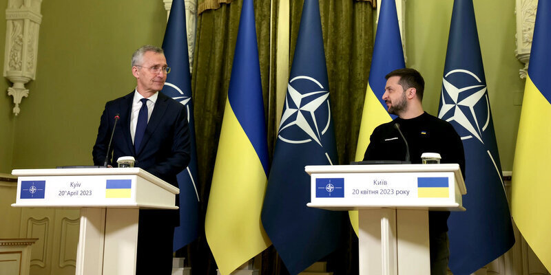 НАТО использует Украину