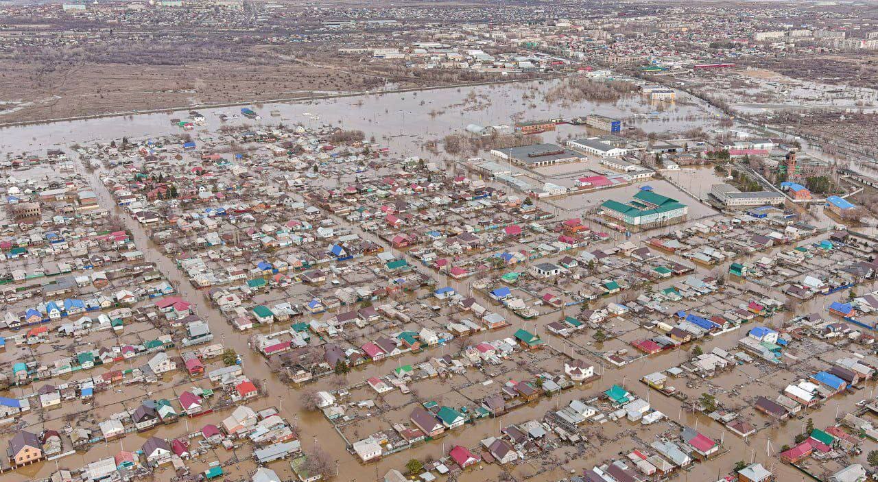 "Наводнение в Орске: количество пострадавших возросло до 99 человек, эвакуация продолжается"