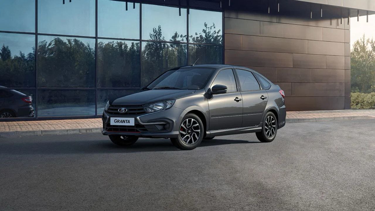 "Возвращение Lada Granta: Теперь с Автоматической Коробкой Передач!"
