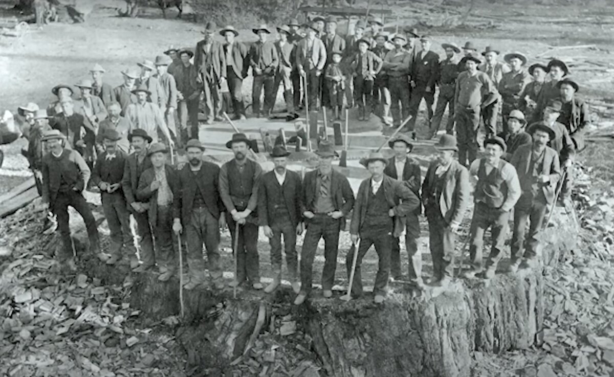 Наука не верит в существование гигинтов.