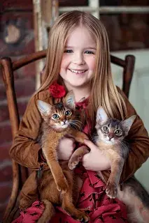 Кошки и дети: как правильно познакомить питомца с ребёнком и научить их жить дружно