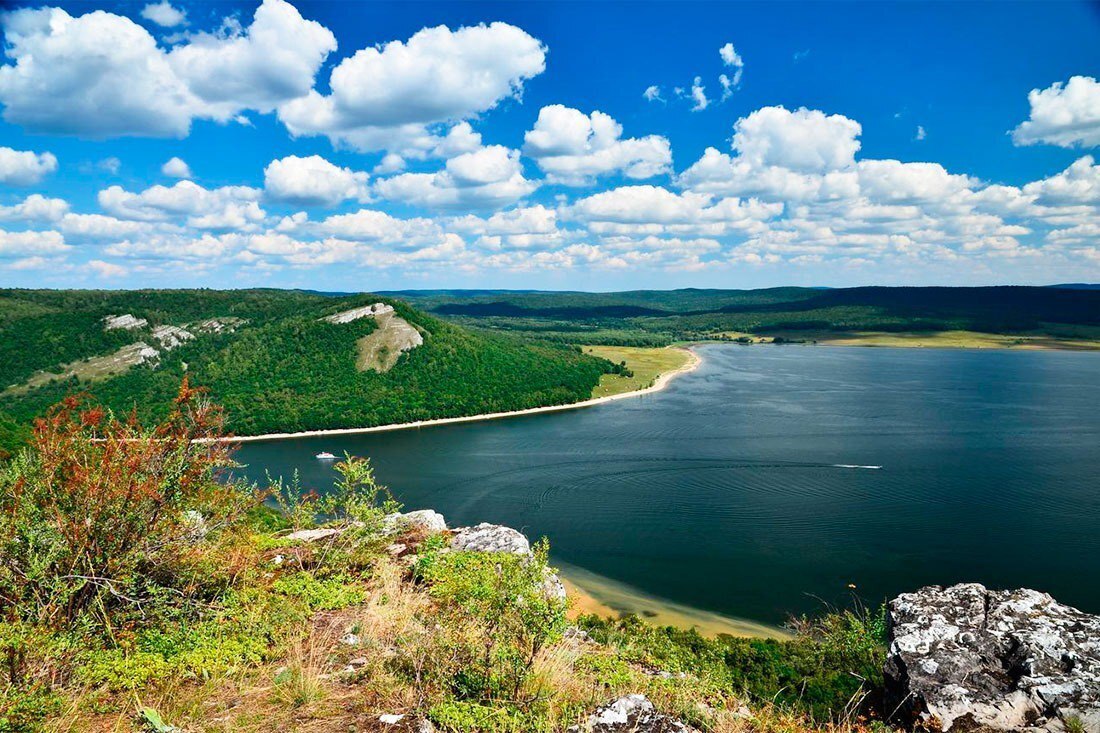 "Где Азия встречается с Европой: Откройте для себя первозданную красоту Башкирского заповедника"