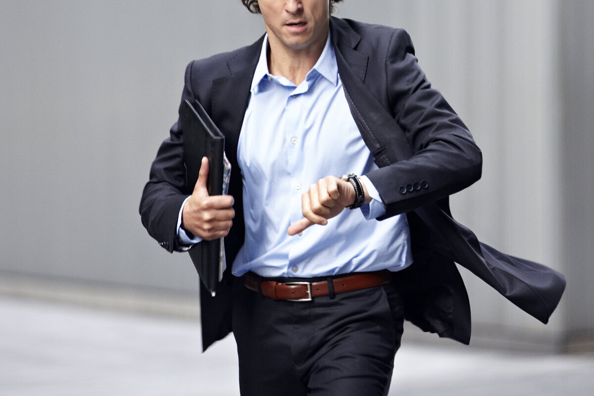 Опоздал на 10 минут и лишился 20 000 рублей – законно ли это