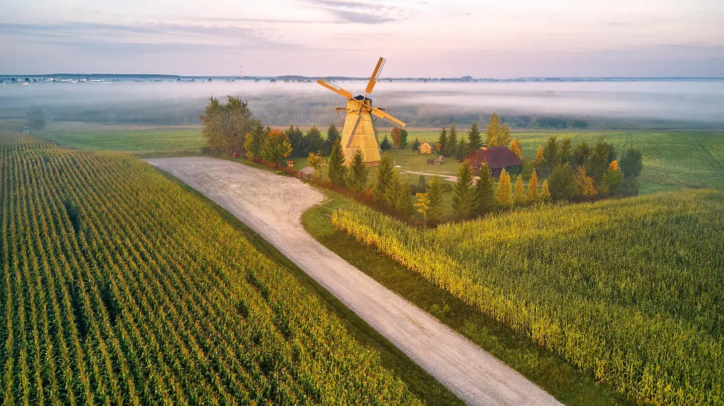 Доступная заграница. Беларусь, близко, дешево, сердито.