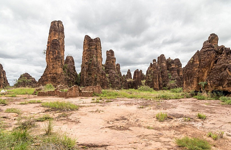 "Буркина-Фасо: Удивительная страна на перекрестке Африки"