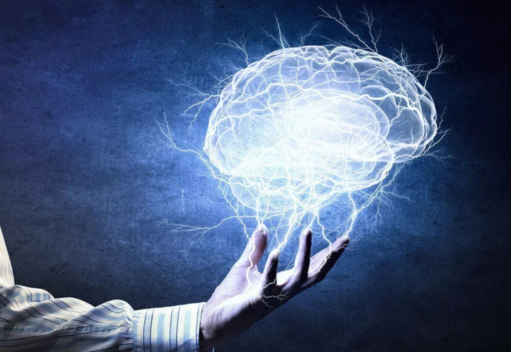 «Психология человека»: 15 интересных фактов, объясняющих наше поведение.