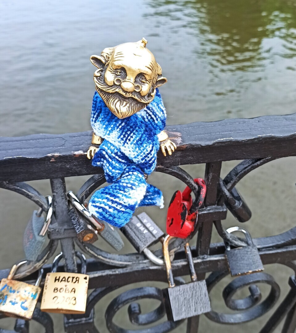 Увлекательный туристический квест в Калининграде или Как мы с мужем искали по городу забавных и сказочных Хомлинов