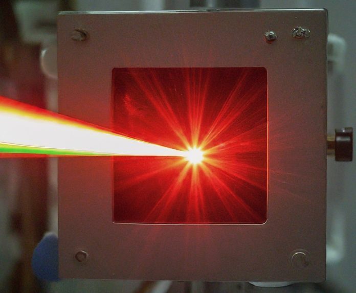 Румынский центр исследует самый мощный в мире лазер