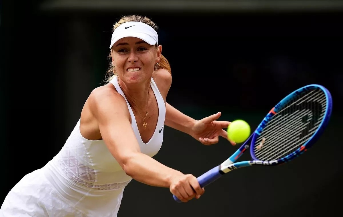 «Самая горячая спортсменка в мире» Мария Шарапова неузнаваема, демонстрируя преображение