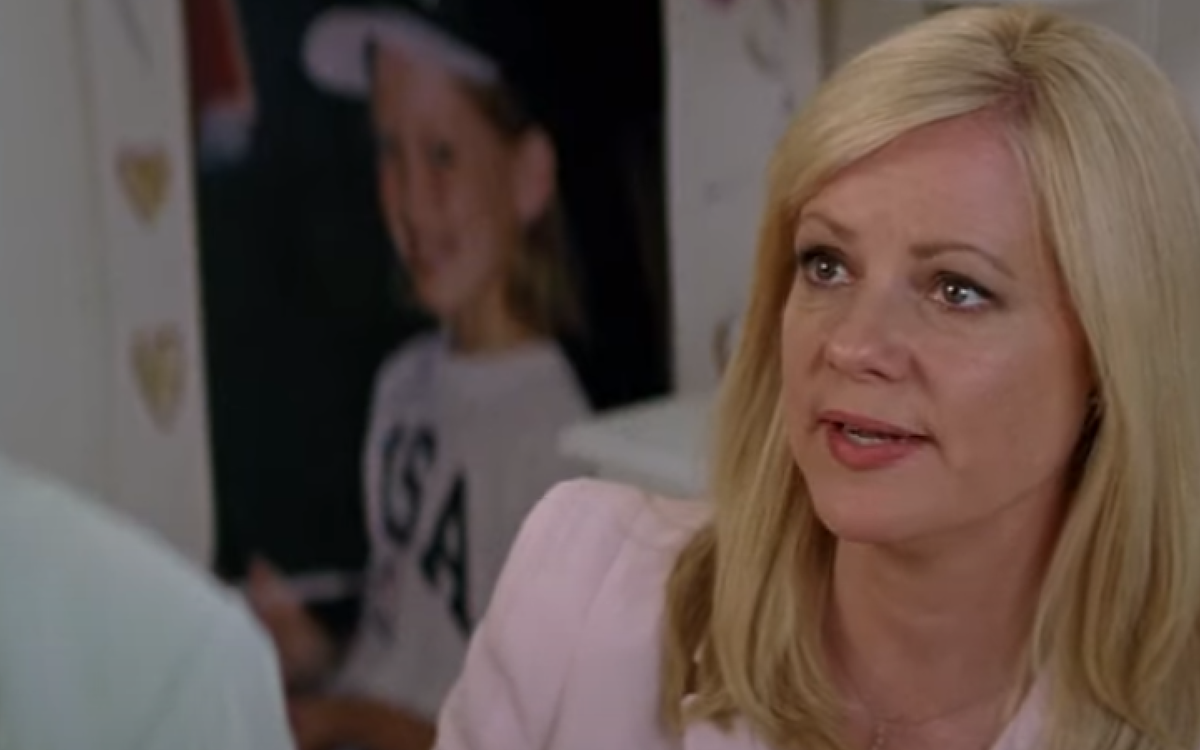 7 крутых фильмов-отдушин для мам, которые устали(+2 мультсериала)