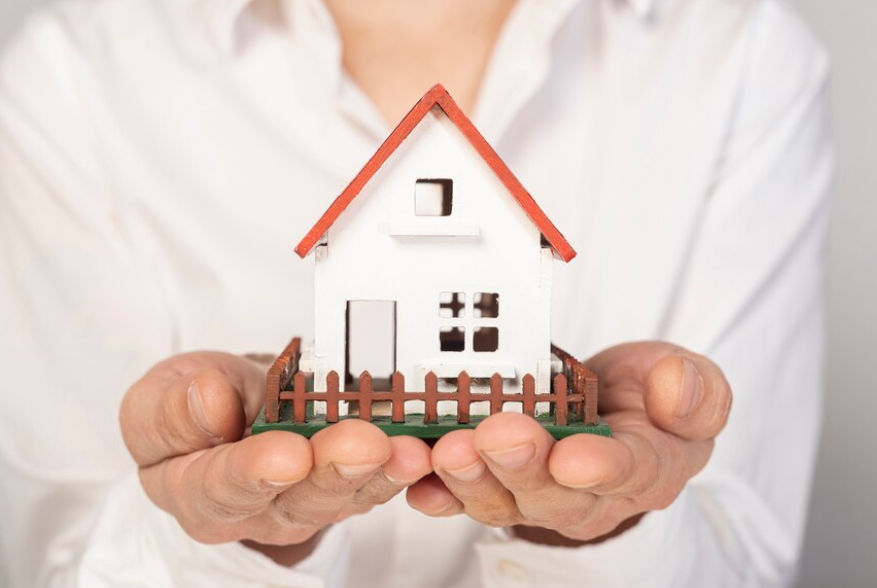 Регионы могут обязать утверждать собственные программы страхования жилья от ЧС