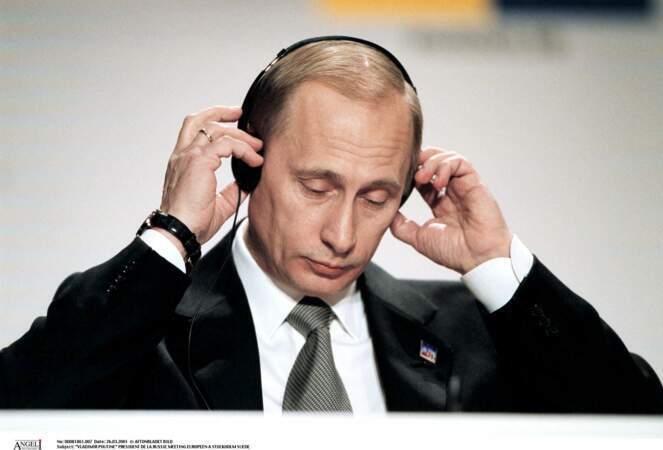 Этого человека кто нибудь знает в России ? Вторые 10 фото с его участием