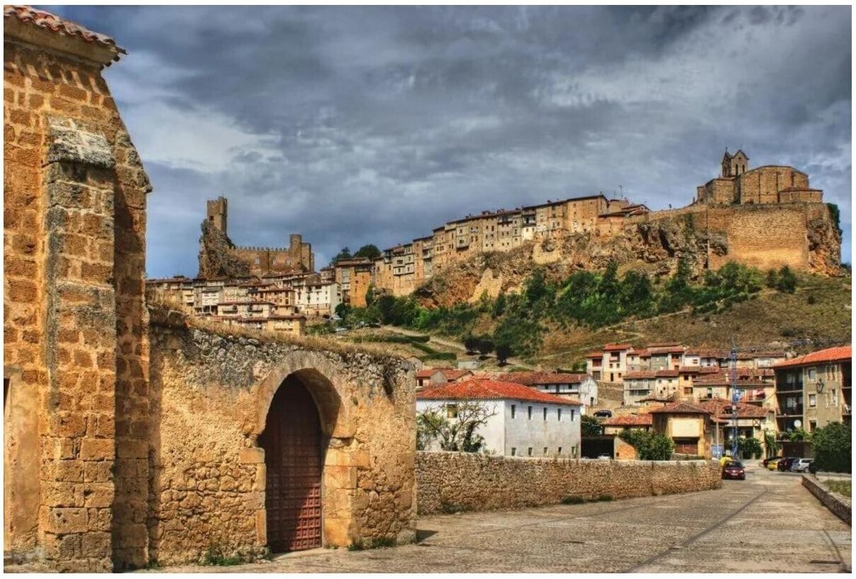 Обзор самых красивых средневековых деревень Испании.