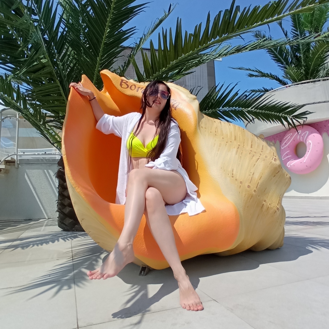 Обзор элитного пляжного клуба Bora Bora в Анапе.