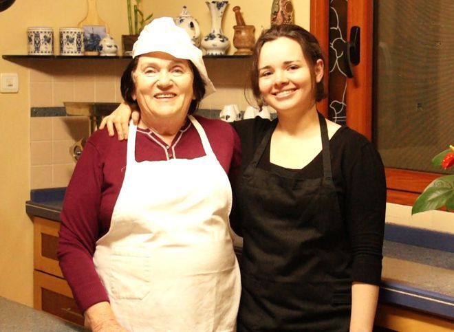 Сеть покоряют бабушки: 13 блогеров-пенсионерок, на которых подписаны тысячи человек