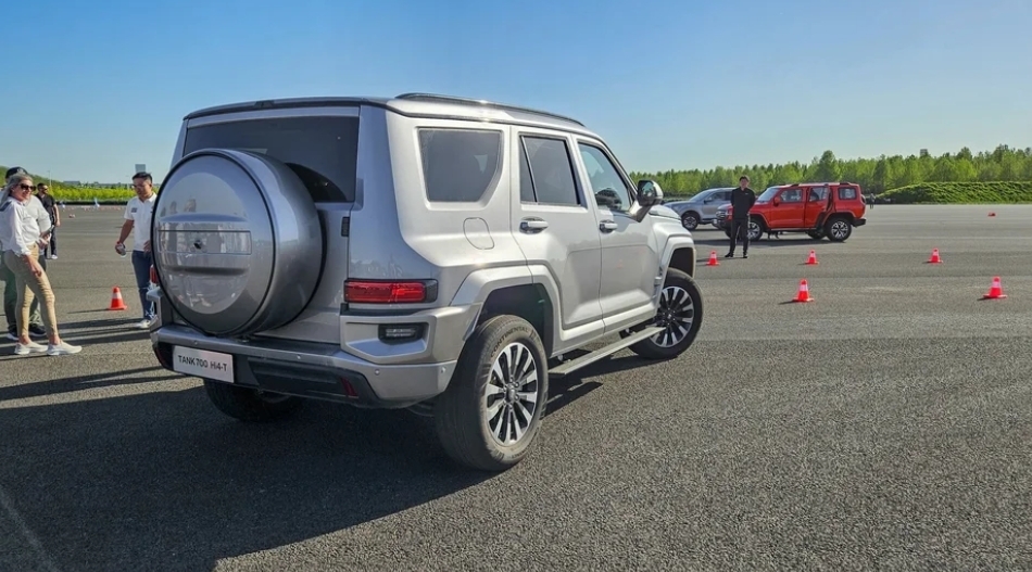 Tank 700: Встречайте Нового Китайского Гиганта Внедорожников