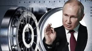 Как бы хотелось правду истории знать ! Это помогло бы ошибок многих избежать , а так всё из начала начал или круга своя повторяется .