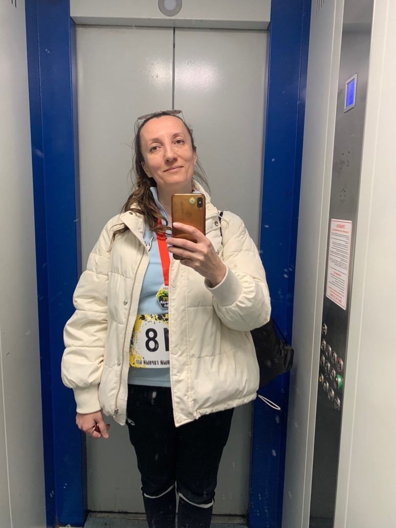 Очень нужна помощь каждого в идее костюма для бега. Будет моментами смешно, но отнеситесь серьёзно.