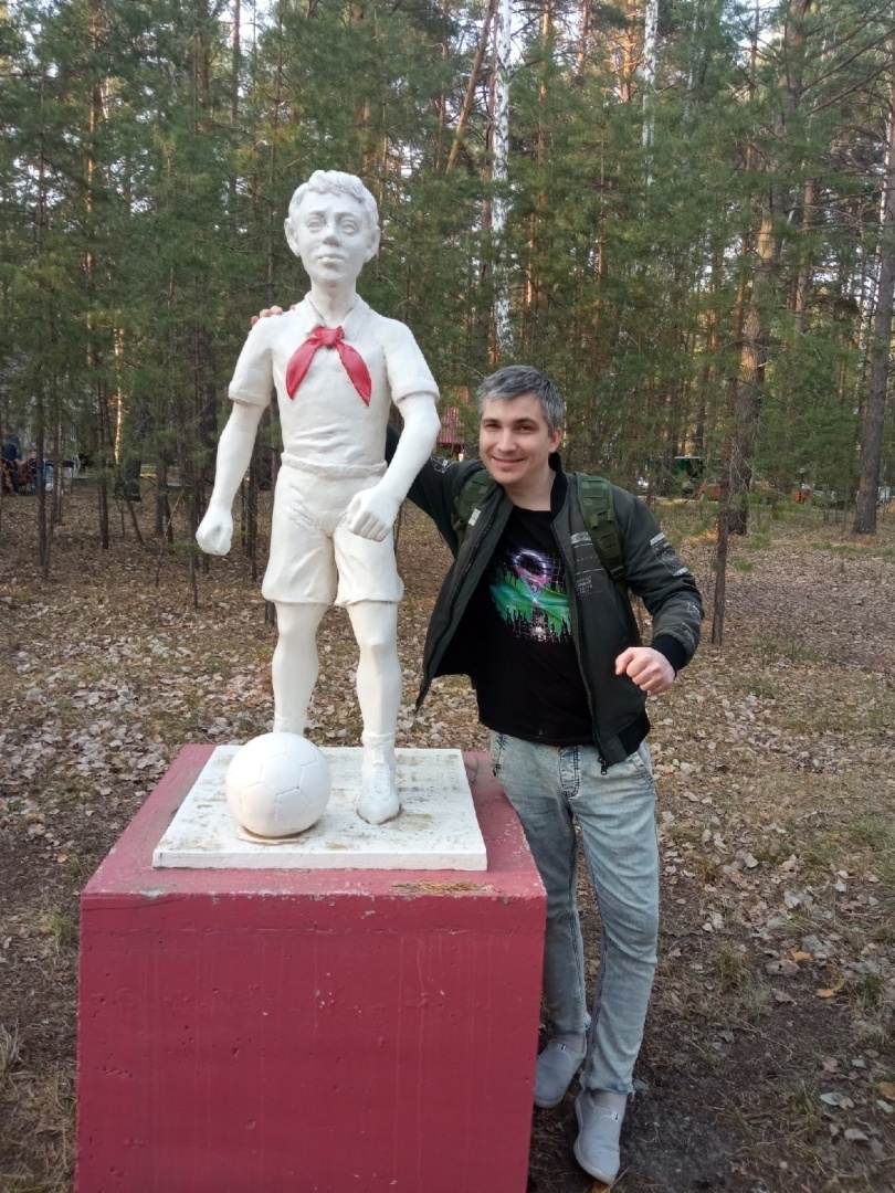 Обзор в стиле СССР. Гостинично-ресторанный комплекс Дом пионеров в Тюмени.