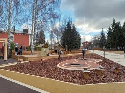 Мы так же как и жители Санкт-Петербурга можем гордится своей архитектурой. Музей под открытым небом.Туристические места.