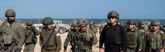 Из Рафаха ракеты обстреляли Израиль. ЦАХАЛ закрывает пункт пропуска гуманитарной помощи в Газе. Министр угрожает.