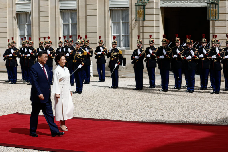 Председатель КНР Си Цзиньпин посетил Францию ​​во время первой после пандемии поездки в Европу