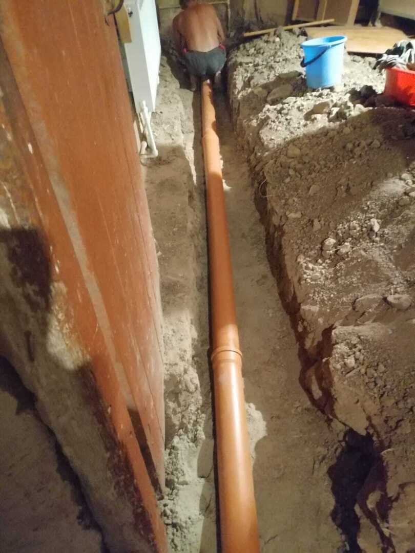 Путешествие длиной в 5 месяцев, или как мы копали сливную яму!