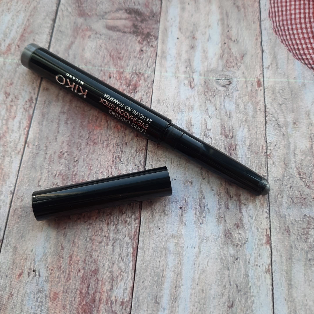 Моя покупка через приложение Золотое Яблоко. Тени-карандаш для век KIKO LONG LASTING STICK EYESHADOW