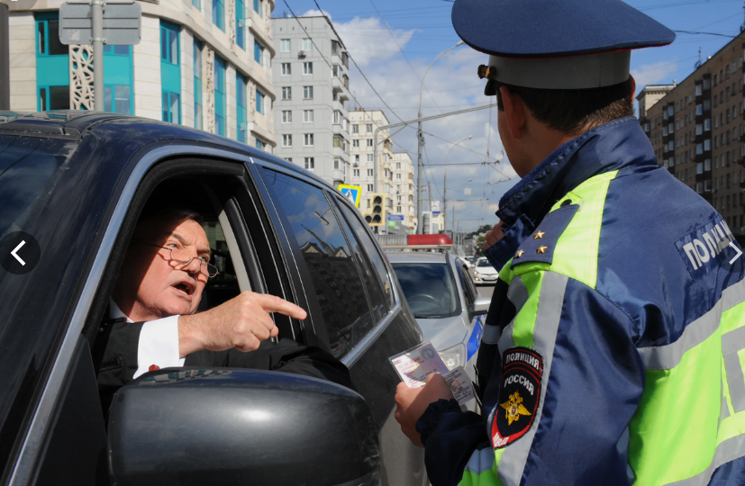 Стоит ли вступать в спор с сотрудником ДПС: Права и обязанности граждан