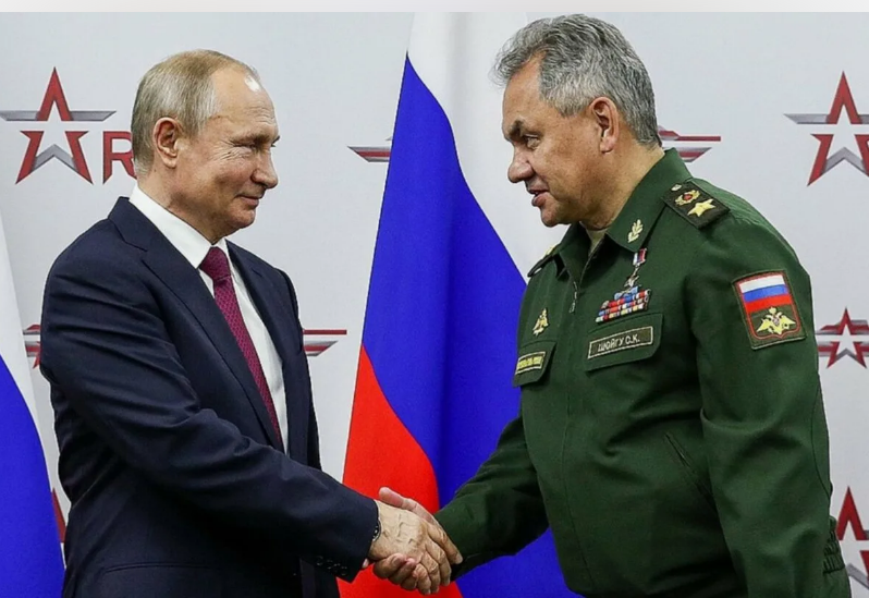 Новая метла, рокировка и кадровый ураган