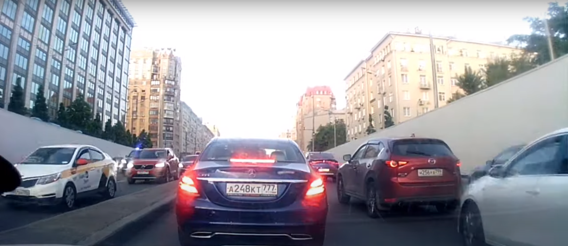 Мои приключения за рулем на московских дорогах: как я испытал на своей шкуре местные пробки, и не только...