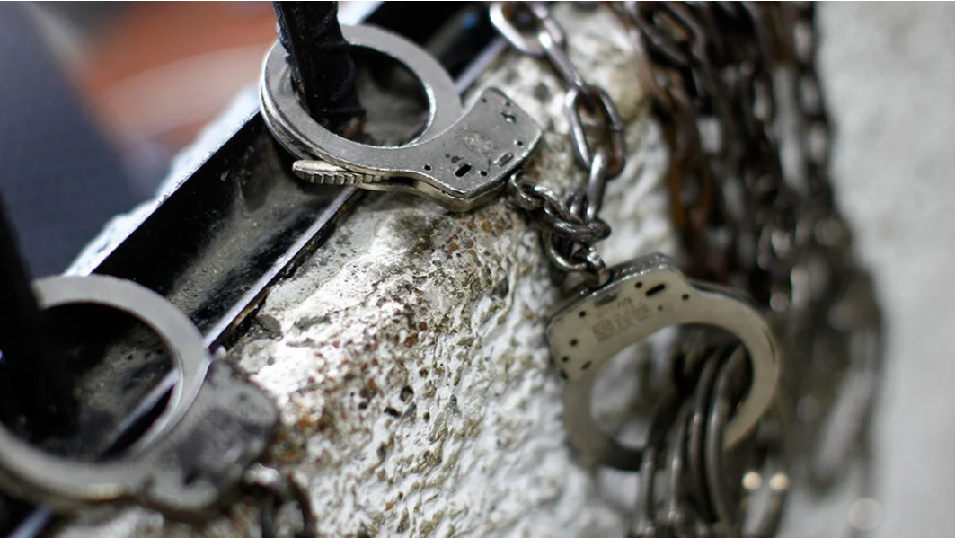 Полный тезка главного кадровика Минобороны арестован по обвинению во взятке.