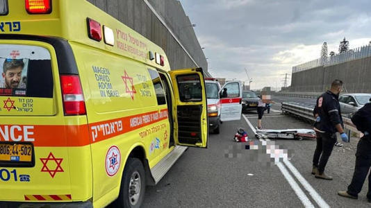 Велосипедиста сбила машина под Герцлией