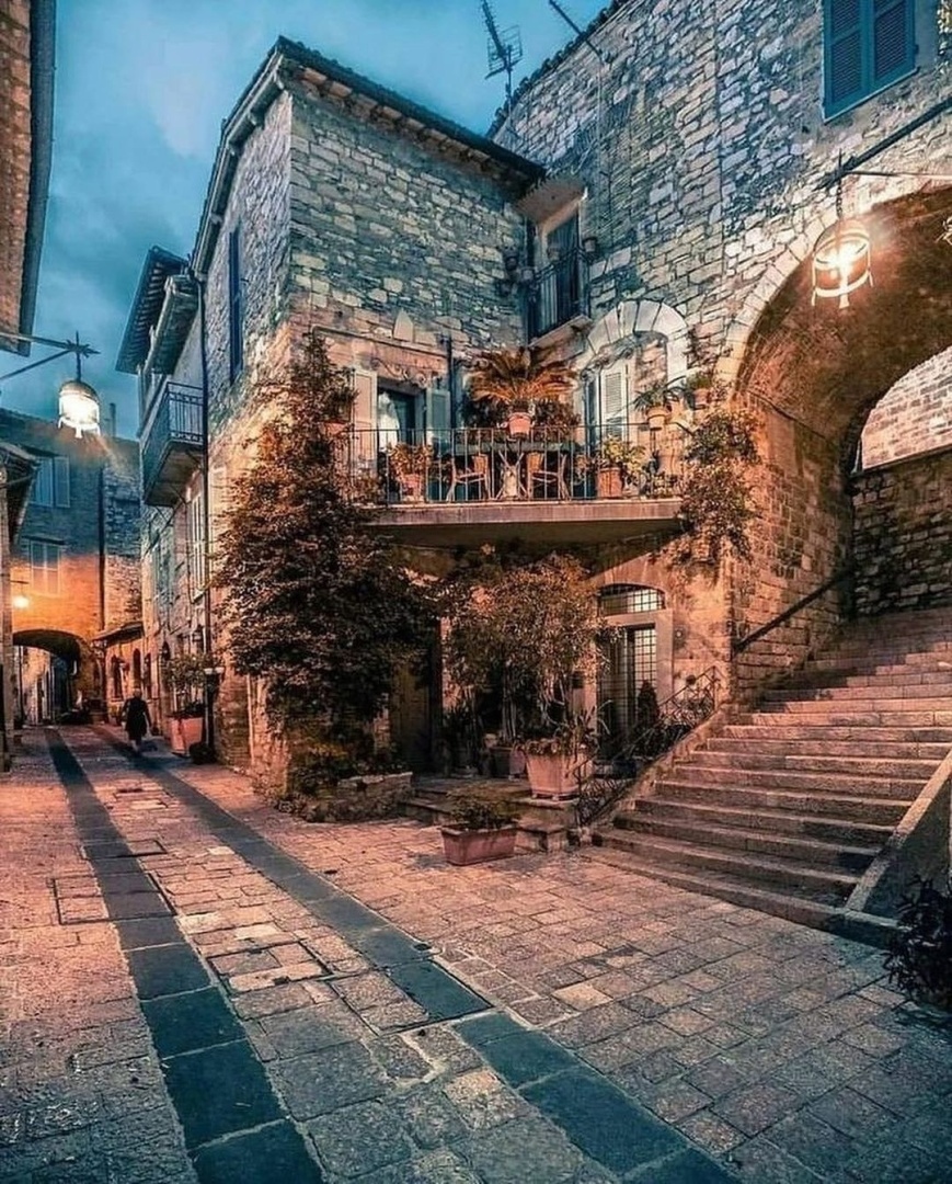 Поговорим про города Италии.