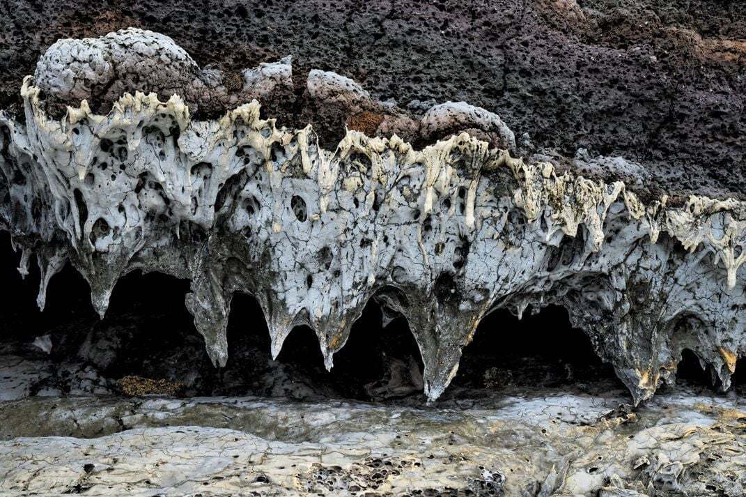 Путешествие в огненные глубины самых молодых пещер Земли