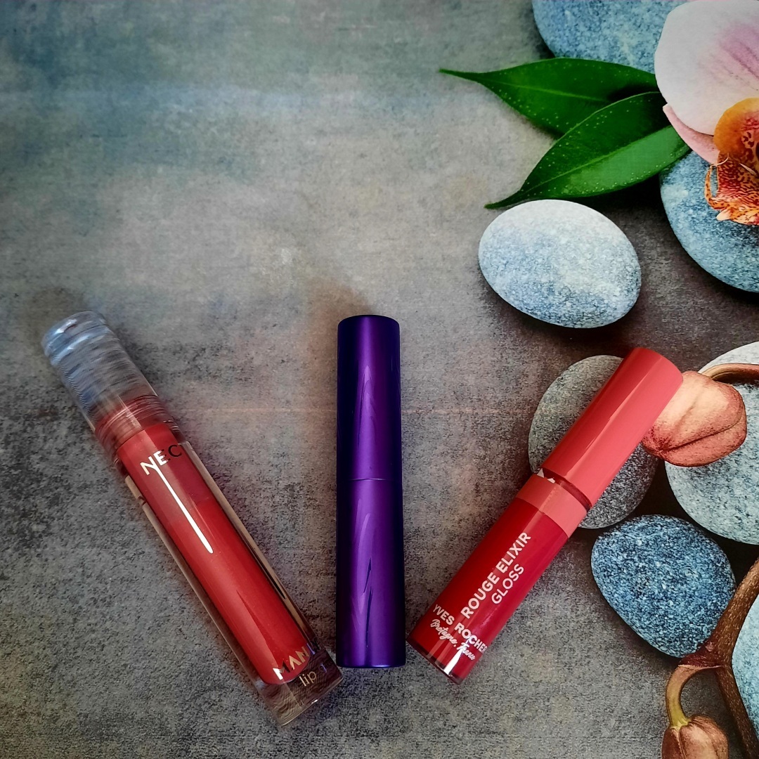 Обзор моей косметички. Чем пользуюсь, что люблю и не только