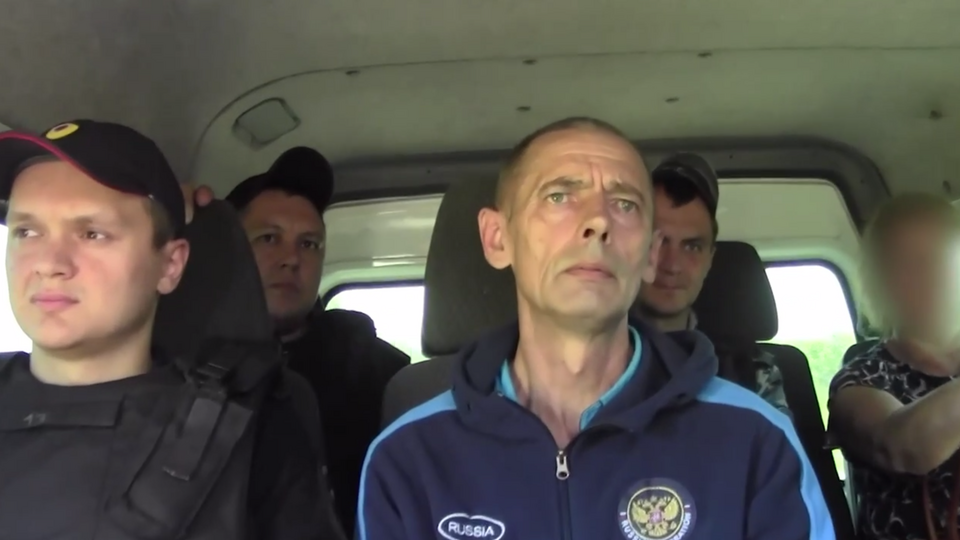 Входил в доверие, потом насиловал и убивал. Почему «политеховского» маньяка Манишина не могли поймать 20 лет