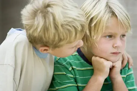 С какого возраста ребенок начинает обращать внимание на чувства других людей