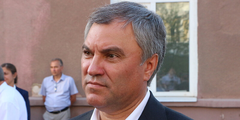 Володин обвиняет Зеленского в захвате власти.